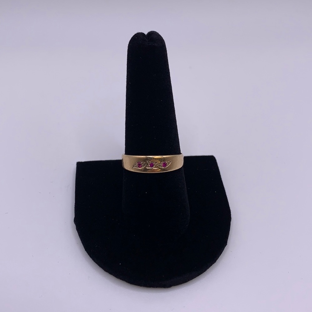 Women's 10kt Gold Amethyst Ring